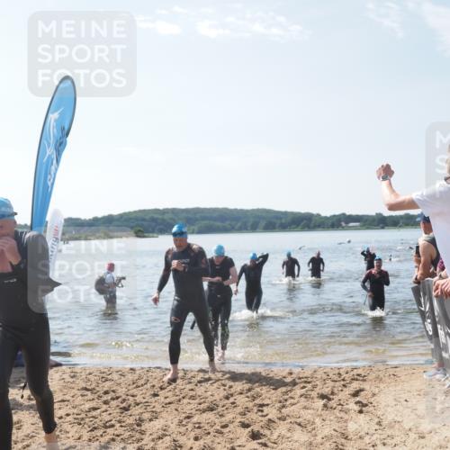 22.06.2025 - Viking Triathlon MichiJ http://msf.ph/oto/8098604 22.06.2025 10:43:22 Schwimmen 31, 109, 110, 115, 167, 257, 483, 501, 620 meine-sportfotos.de