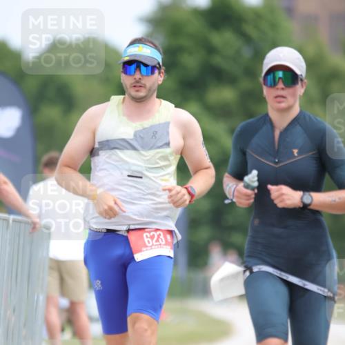 22.06.2025 - Viking Triathlon H.Heesch http://msf.ph/oto/8098610 22.06.2025 13:30:38 Laufen 184, 454, 623 meine-sportfotos.de