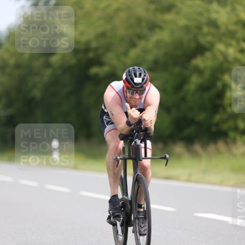 22.06.2025 - Viking Triathlon Yannick Fuchs http://msf.ph/oto/8098622 22.06.2025 12:02:07 Radfahren 62, 255, 349, 620 meine-sportfotos.de