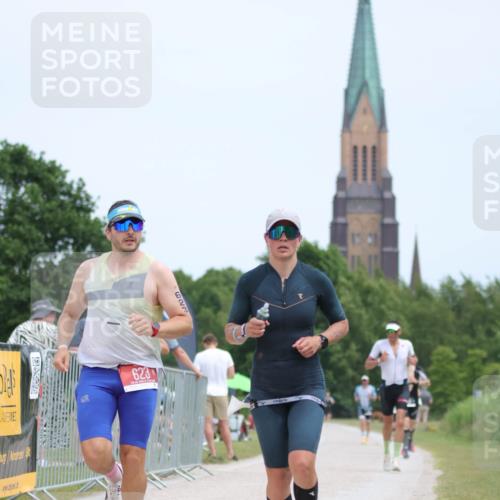 22.06.2025 - Viking Triathlon H.Heesch http://msf.ph/oto/8098627 22.06.2025 13:30:40 Laufen 184, 450, 454, 623 meine-sportfotos.de