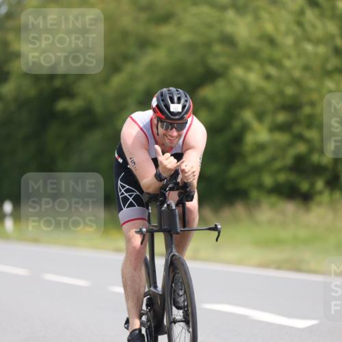 22.06.2025 - Viking Triathlon Yannick Fuchs http://msf.ph/oto/8098631 22.06.2025 12:02:07 Radfahren 62, 255, 349, 620 meine-sportfotos.de