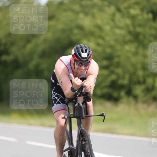22.06.2025 - Viking Triathlon Yannick Fuchs http://msf.ph/oto/8098636 22.06.2025 12:02:07 Radfahren 62, 255, 349, 620 meine-sportfotos.de