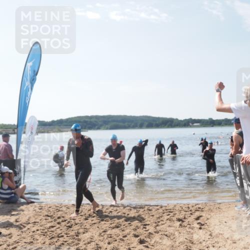 22.06.2025 - Viking Triathlon MichiJ http://msf.ph/oto/8098637 22.06.2025 10:43:23 Schwimmen 31, 109, 115, 257, 483, 501, 620 meine-sportfotos.de