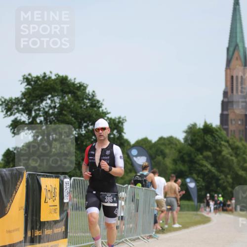 22.06.2025 - Viking Triathlon H.Heesch http://msf.ph/oto/8098639 22.06.2025 13:14:45 Laufen 385 meine-sportfotos.de