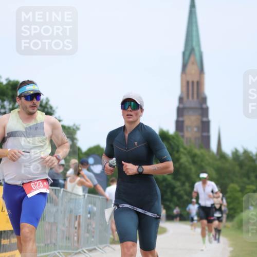 22.06.2025 - Viking Triathlon H.Heesch http://msf.ph/oto/8098665 22.06.2025 13:30:40 Laufen 184, 450, 454, 623 meine-sportfotos.de