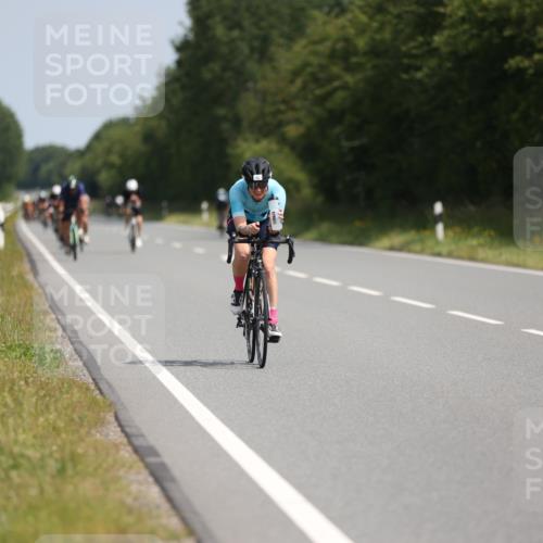 22.06.2025 - Viking Triathlon Yannick Fuchs http://msf.ph/oto/8098670 22.06.2025 11:23:14 Radfahren 233, 332, 351, 431, 449, 495, 517, 536, 552 meine-sportfotos.de