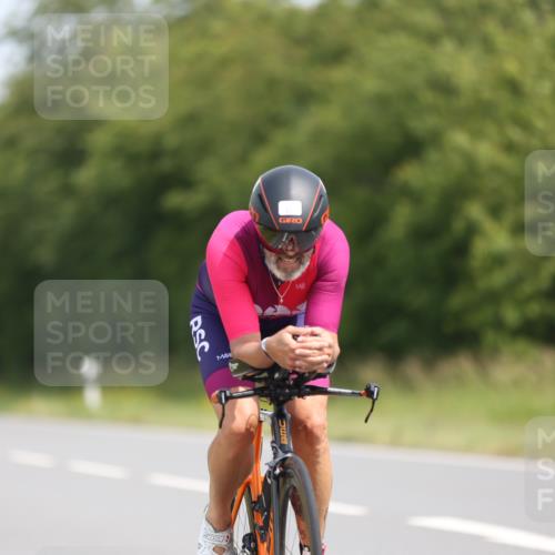 22.06.2025 - Viking Triathlon Yannick Fuchs http://msf.ph/oto/8098680 22.06.2025 12:02:09 Radfahren 62, 255, 349, 620, 654 meine-sportfotos.de