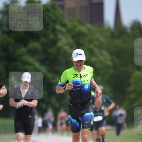 22.06.2025 - Viking Triathlon H.Heesch http://msf.ph/oto/8098701 22.06.2025 13:15:10 Laufen 29, 134 meine-sportfotos.de