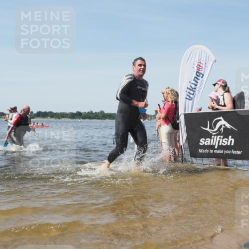 22.06.2025 - Viking Triathlon KatJ http://msf.ph/oto/8098705 22.06.2025 10:32:07 Schwimmen 63, 193, 207, 214, 226, 271, 449, 464, 488 meine-sportfotos.de