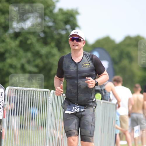 22.06.2025 - Viking Triathlon H.Heesch http://msf.ph/oto/8098752 22.06.2025 13:15:13 Laufen 29, 134, 232 meine-sportfotos.de