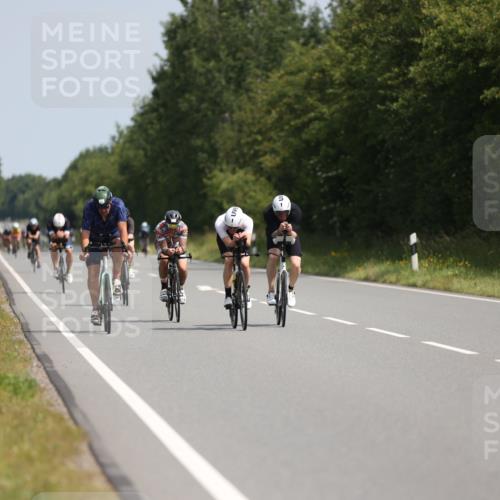 22.06.2025 - Viking Triathlon Yannick Fuchs http://msf.ph/oto/8098789 22.06.2025 11:23:18 Radfahren 157, 233, 332, 351, 431, 449, 495, 517, 536 meine-sportfotos.de