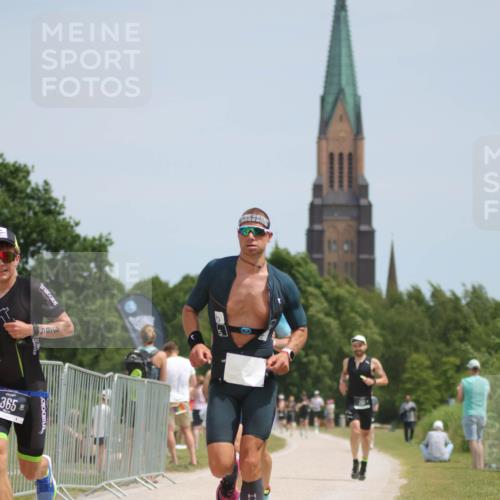 22.06.2025 - Viking Triathlon H.Heesch http://msf.ph/oto/8098808 22.06.2025 13:15:21 Laufen 81, 134, 228, 232, 265, 365 meine-sportfotos.de
