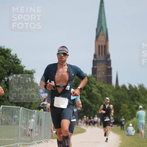 22.06.2025 - Viking Triathlon H.Heesch http://msf.ph/oto/8098818 22.06.2025 13:15:22 Laufen 81, 228, 232, 265, 365 meine-sportfotos.de