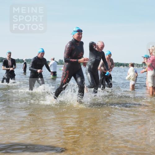 22.06.2025 - Viking Triathlon KatJ http://msf.ph/oto/8098839 22.06.2025 10:32:12 Schwimmen 63, 147, 173, 193, 207, 214, 226, 271, 461, 464, 488 meine-sportfotos.de