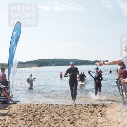 22.06.2025 - Viking Triathlon MichiJ http://msf.ph/oto/8098858 22.06.2025 10:43:26 Schwimmen 115, 257, 483, 501, 620 meine-sportfotos.de