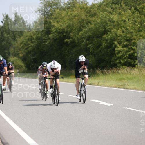 22.06.2025 - Viking Triathlon Yannick Fuchs http://msf.ph/oto/8098877 22.06.2025 11:23:20 Radfahren 157, 233, 332, 351, 449, 495, 517, 536 meine-sportfotos.de