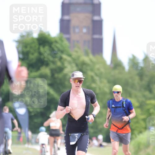 22.06.2025 - Viking Triathlon H.Heesch http://msf.ph/oto/8098883 22.06.2025 12:41:49 Laufen 2, 100 meine-sportfotos.de
