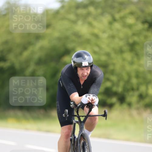 22.06.2025 - Viking Triathlon Yannick Fuchs http://msf.ph/oto/8098893 22.06.2025 12:02:19 Radfahren 51, 53, 90, 178, 198, 388, 401, 443, 526, 642, 654 meine-sportfotos.de