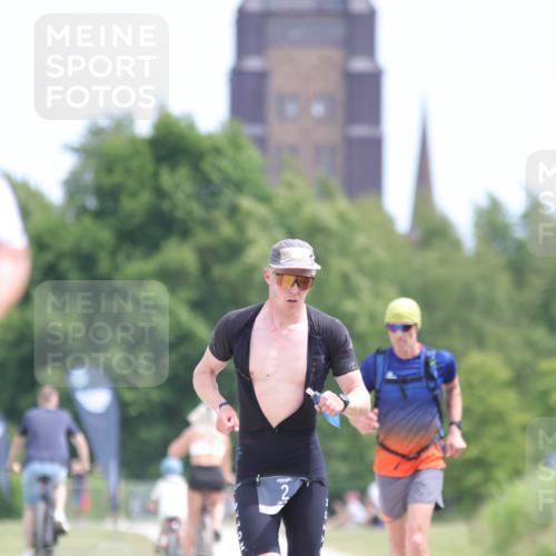22.06.2025 - Viking Triathlon H.Heesch http://msf.ph/oto/8098896 22.06.2025 12:41:49 Laufen 2, 100 meine-sportfotos.de