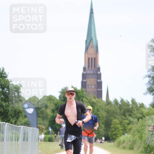 22.06.2025 - Viking Triathlon H.Heesch http://msf.ph/oto/8098902 22.06.2025 12:41:50 Laufen 2, 100 meine-sportfotos.de