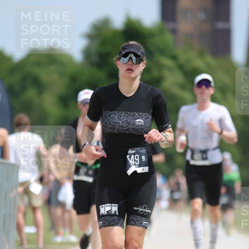 22.06.2025 - Viking Triathlon H.Heesch http://msf.ph/oto/8098905 22.06.2025 13:15:44 Laufen 117, 401, 549 meine-sportfotos.de