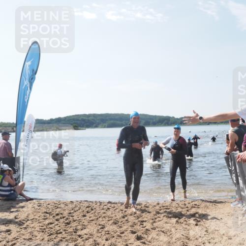 22.06.2025 - Viking Triathlon MichiJ http://msf.ph/oto/8098911 22.06.2025 10:43:27 Schwimmen 115, 257, 483, 501, 620 meine-sportfotos.de