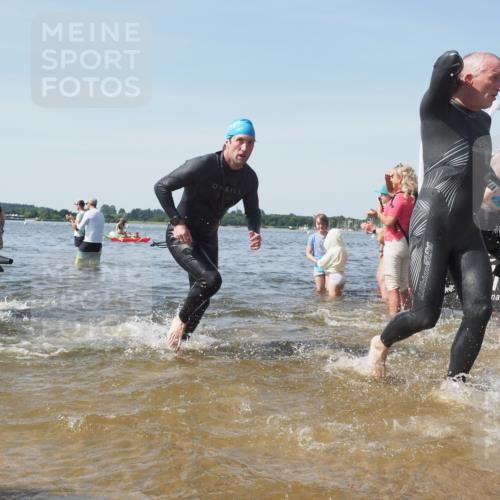 22.06.2025 - Viking Triathlon KatJ http://msf.ph/oto/8098923 22.06.2025 10:32:14 Schwimmen 53, 147, 173, 193, 207, 214, 226, 271, 461, 464, 488 meine-sportfotos.de