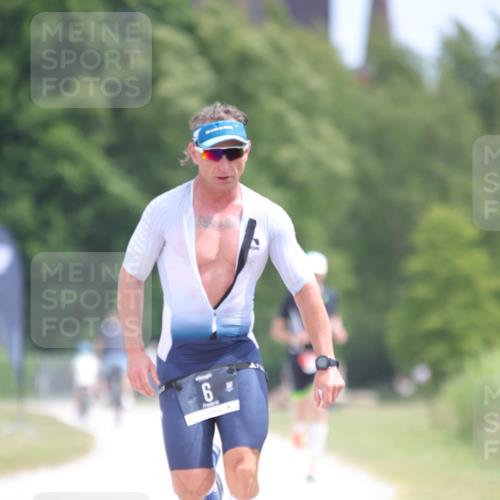 22.06.2025 - Viking Triathlon H.Heesch http://msf.ph/oto/8098924 22.06.2025 12:42:08 Laufen 6 meine-sportfotos.de