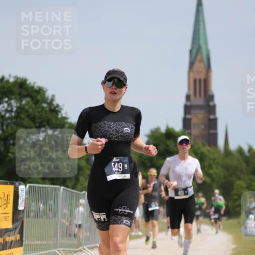 22.06.2025 - Viking Triathlon H.Heesch http://msf.ph/oto/8098931 22.06.2025 13:15:46 Laufen 117, 170, 401, 549 meine-sportfotos.de