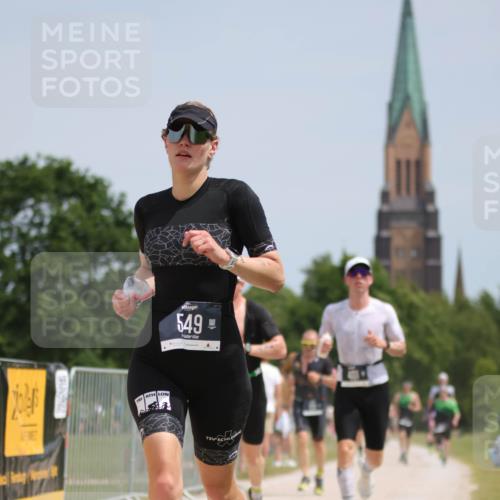 22.06.2025 - Viking Triathlon H.Heesch http://msf.ph/oto/8098940 22.06.2025 13:15:46 Laufen 117, 170, 401, 549 meine-sportfotos.de