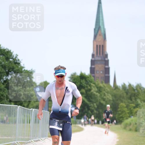 22.06.2025 - Viking Triathlon H.Heesch http://msf.ph/oto/8098944 22.06.2025 12:42:10 Laufen 6 meine-sportfotos.de