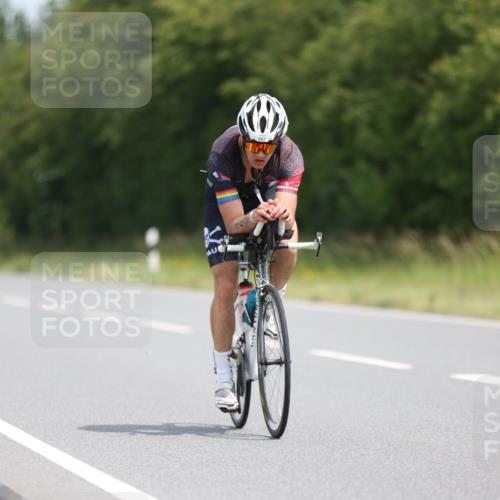 22.06.2025 - Viking Triathlon Yannick Fuchs http://msf.ph/oto/8098957 22.06.2025 12:02:21 Radfahren 51, 53, 90, 178, 198, 384, 388, 401, 423, 443, 526, 534, 642, 654 meine-sportfotos.de