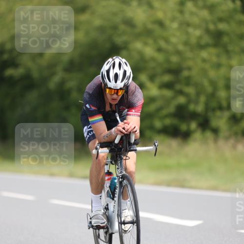 22.06.2025 - Viking Triathlon Yannick Fuchs http://msf.ph/oto/8098983 22.06.2025 12:02:21 Radfahren 51, 53, 90, 178, 198, 384, 388, 401, 423, 443, 526, 534, 642, 654 meine-sportfotos.de
