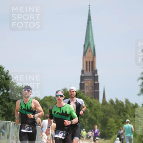 22.06.2025 - Viking Triathlon H.Heesch http://msf.ph/oto/8099009 22.06.2025 13:15:56 Laufen 170, 198, 304, 393, 534 meine-sportfotos.de