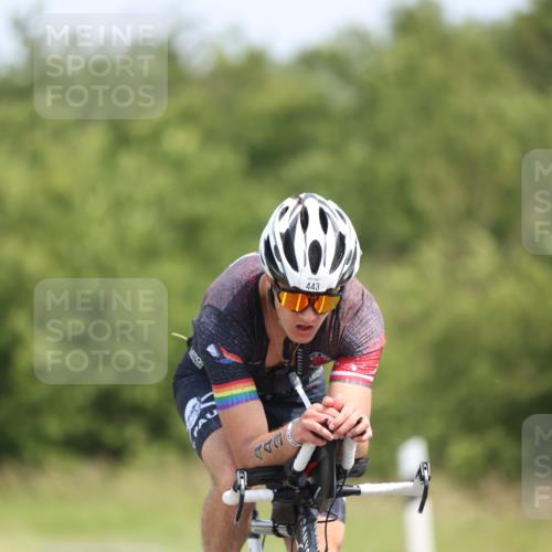 22.06.2025 - Viking Triathlon Yannick Fuchs http://msf.ph/oto/8099013 22.06.2025 12:02:22 Radfahren 51, 53, 90, 178, 198, 384, 388, 401, 423, 443, 526, 534, 642, 654 meine-sportfotos.de