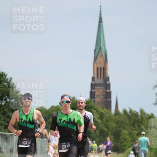 22.06.2025 - Viking Triathlon H.Heesch http://msf.ph/oto/8099022 22.06.2025 13:15:56 Laufen 170, 198, 304, 393, 534 meine-sportfotos.de