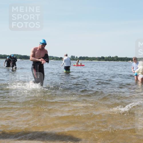 22.06.2025 - Viking Triathlon KatJ http://msf.ph/oto/8099031 22.06.2025 10:32:16 Schwimmen 53, 147, 173, 193, 207, 214, 226, 271, 461, 464 meine-sportfotos.de