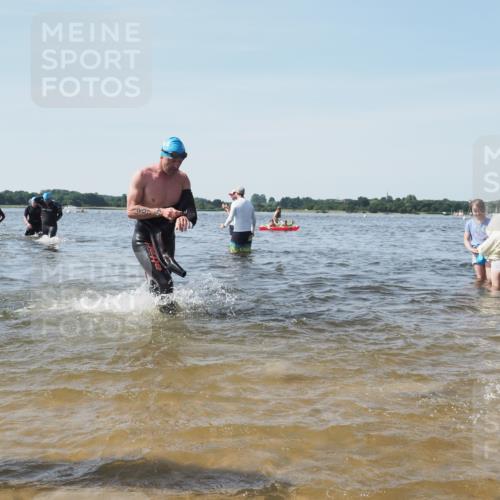 22.06.2025 - Viking Triathlon KatJ http://msf.ph/oto/8099047 22.06.2025 10:32:16 Schwimmen 53, 147, 173, 193, 207, 214, 226, 271, 461, 464 meine-sportfotos.de