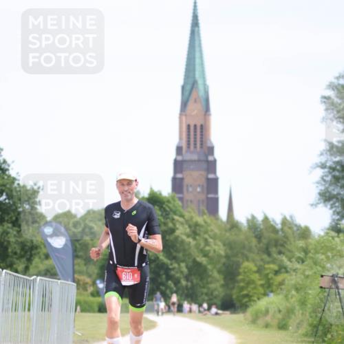 22.06.2025 - Viking Triathlon H.Heesch http://msf.ph/oto/8099048 22.06.2025 12:42:17 Laufen 610 meine-sportfotos.de