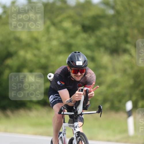 22.06.2025 - Viking Triathlon Yannick Fuchs http://msf.ph/oto/8099057 22.06.2025 12:02:29 Radfahren 51, 90, 198, 278, 350, 384, 388, 401, 407, 423, 522, 526, 534, 536, 642 meine-sportfotos.de