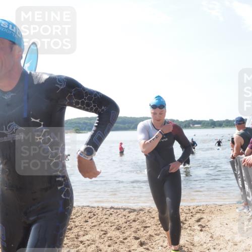 22.06.2025 - Viking Triathlon MichiJ http://msf.ph/oto/8099078 22.06.2025 10:43:30 Schwimmen 115, 257, 480, 501, 620 meine-sportfotos.de