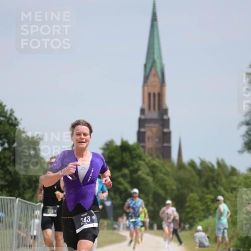 22.06.2025 - Viking Triathlon H.Heesch http://msf.ph/oto/8099090 22.06.2025 13:16:08 Laufen 243, 298, 399 meine-sportfotos.de