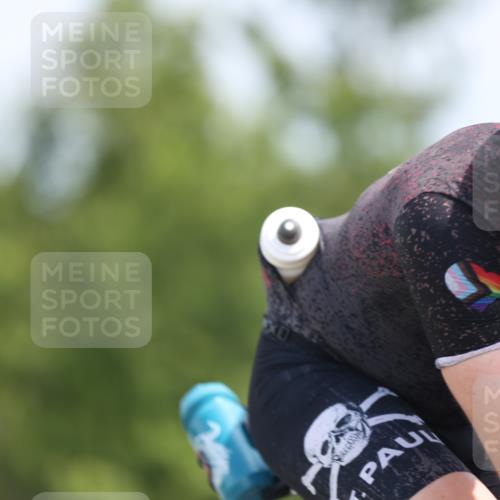 22.06.2025 - Viking Triathlon Yannick Fuchs http://msf.ph/oto/8099099 22.06.2025 12:02:30 Radfahren 51, 90, 198, 278, 350, 384, 388, 401, 407, 423, 522, 526, 534, 536, 546, 642 meine-sportfotos.de