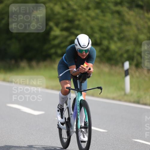 22.06.2025 - Viking Triathlon Yannick Fuchs http://msf.ph/oto/8099107 22.06.2025 11:23:35 Radfahren 34, 177, 179, 334, 365, 385, 398, 470, 484, 632, 642 meine-sportfotos.de