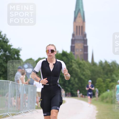 22.06.2025 - Viking Triathlon H.Heesch http://msf.ph/oto/8099110 22.06.2025 13:31:11 Laufen 22, 367 meine-sportfotos.de