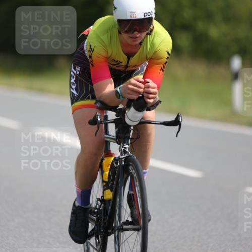 22.06.2025 - Viking Triathlon Yannick Fuchs http://msf.ph/oto/8099121 22.06.2025 11:23:36 Radfahren 34, 177, 179, 334, 365, 385, 398, 470, 484, 632, 642 meine-sportfotos.de