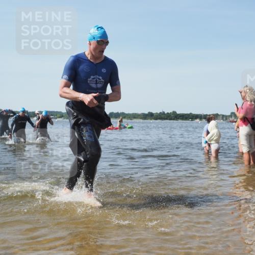 22.06.2025 - Viking Triathlon KatJ http://msf.ph/oto/8099146 22.06.2025 10:32:22 Schwimmen 53, 147, 170, 173, 214, 461, 492 meine-sportfotos.de