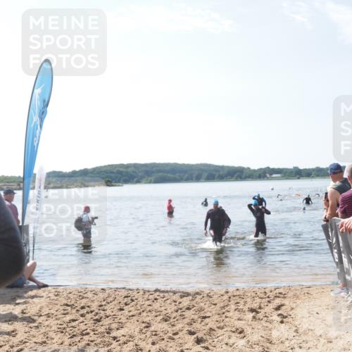 22.06.2025 - Viking Triathlon MichiJ http://msf.ph/oto/8099161 22.06.2025 10:43:31 Schwimmen 257, 410, 480, 501, 620 meine-sportfotos.de