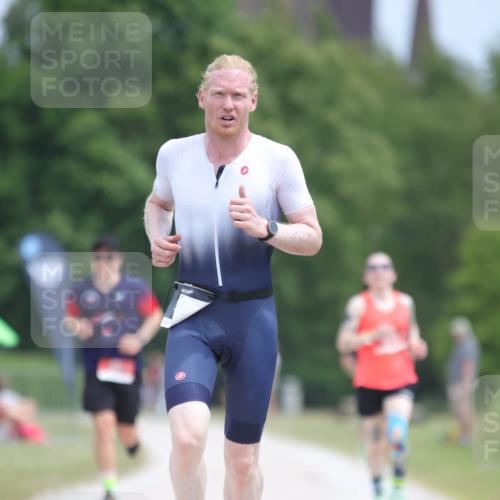 22.06.2025 - Viking Triathlon H.Heesch http://msf.ph/oto/8099172 22.06.2025 13:31:37 Laufen 5, 421, 620 meine-sportfotos.de