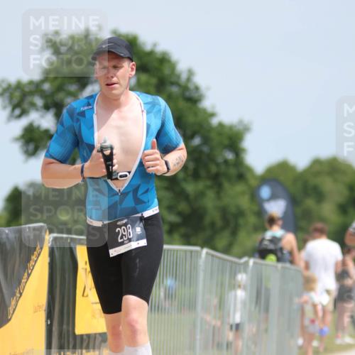 22.06.2025 - Viking Triathlon H.Heesch http://msf.ph/oto/8099184 22.06.2025 13:16:12 Laufen 21, 70, 175, 243, 298, 399 meine-sportfotos.de